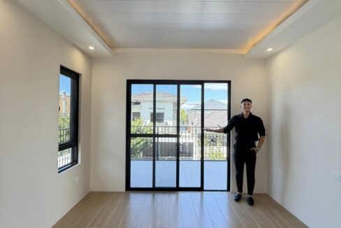 663325082_10242837213524512_6449467323870675343_n