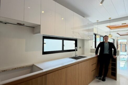 667385305_10242977951162865_2836104498501399928_n