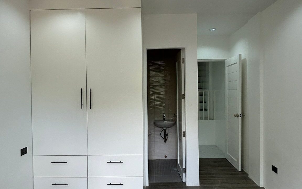 667762902_10242881476591061_9017321461565835575_n