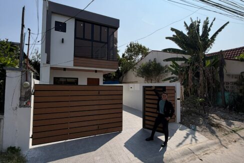 669141268_10242977952602901_1702583648159591998_n