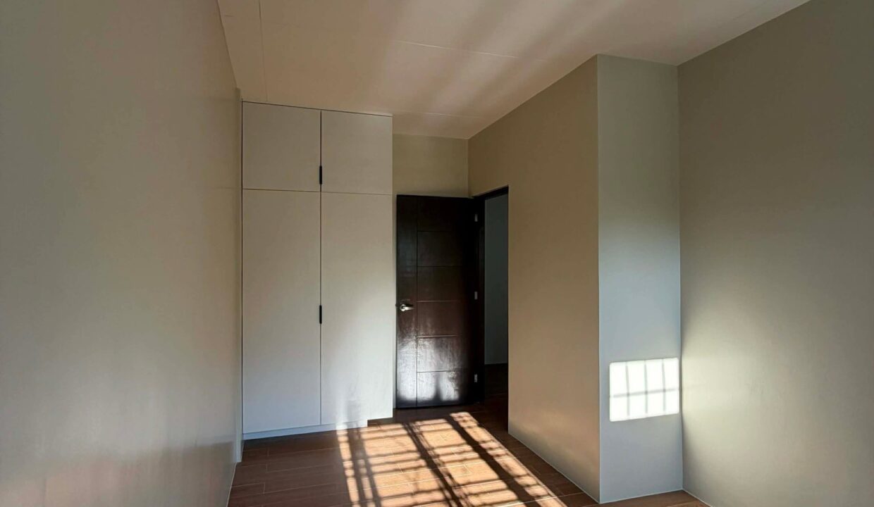 669439890_10242935795468999_3685405592076056343_n