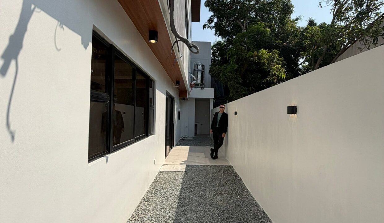 670149569_10242977952482898_6426222391321425429_n