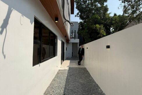 670149569_10242977952482898_6426222391321425429_n