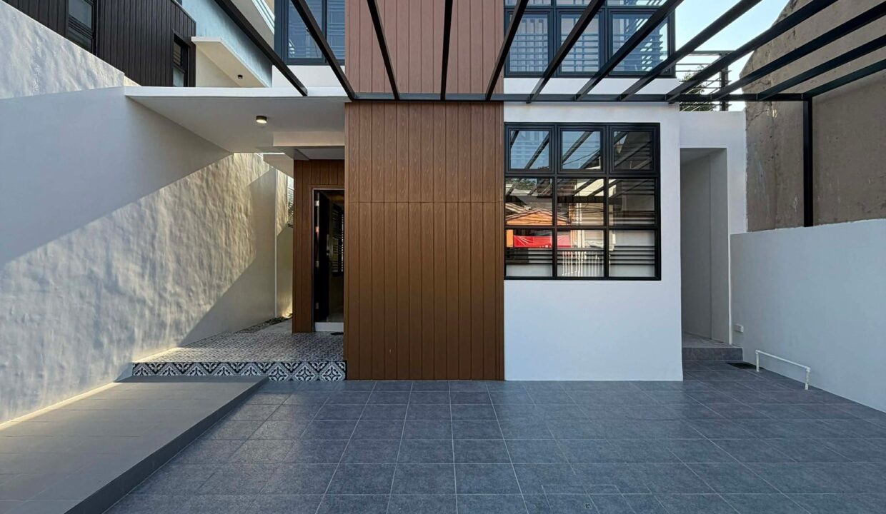 670291613_10242935797789057_4223777450014104404_n